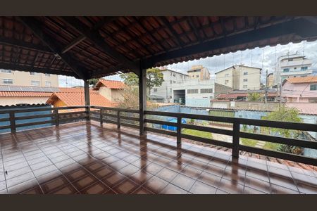 Casa à venda com 230m², 4 quartos e 4 vagasÁrea privativa