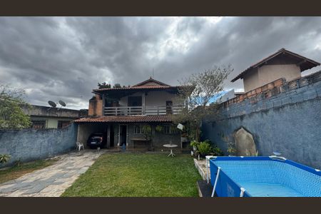 Casa à venda com 230m², 4 quartos e 4 vagasÁrea Externa