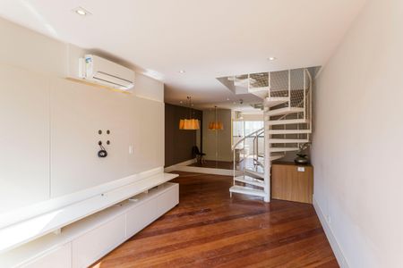 Apartamento à venda com 188m², 3 quartos e 2 vagasSala
