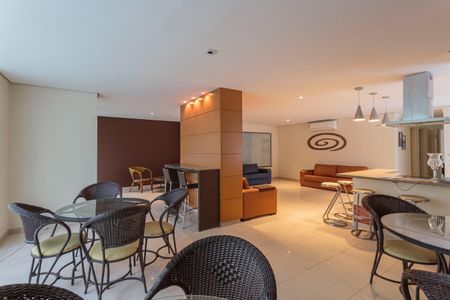 Apartamento à venda com 188m², 3 quartos e 2 vagasÁrea comum - Salão de festas