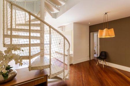 Apartamento à venda com 188m², 3 quartos e 2 vagasSala