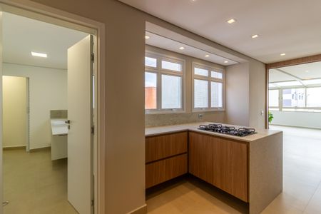 Apartamento à venda com 296m², 4 quartos e 2 vagasCozinha