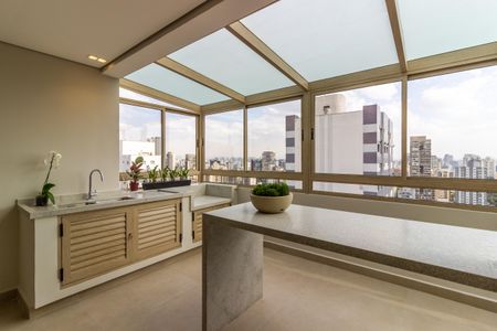 Apartamento à venda com 296m², 4 quartos e 2 vagasSala