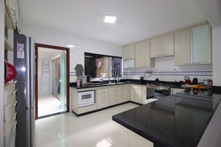 Casa à venda com 190m², 3 quartos e 4 vagasCozinha