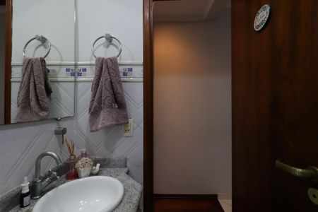 Casa à venda com 190m², 3 quartos e 4 vagasLavabo