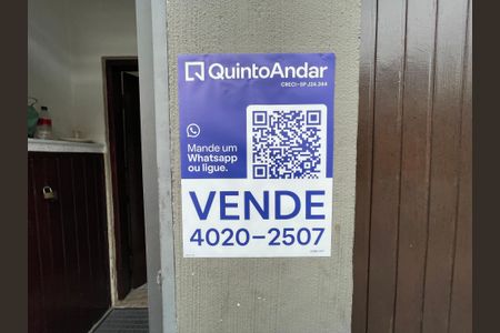 Casa à venda com 165m², 3 quartos e 2 vagasPlaca