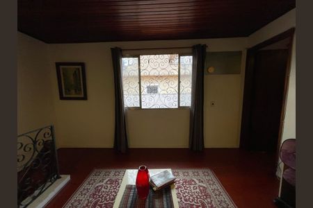 Casa à venda com 165m², 3 quartos e 2 vagasSala 2