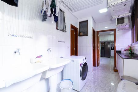 Apartamento à venda com 208m², 4 quartos e 4 vagasÁrea de Serviço