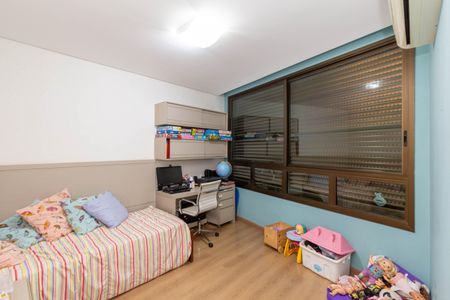 Apartamento à venda com 208m², 4 quartos e 4 vagasQuarto 4