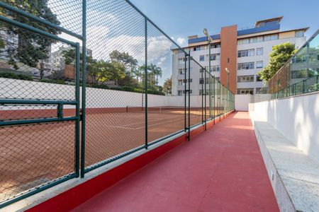 Apartamento à venda com 208m², 4 quartos e 4 vagasÁrea comum