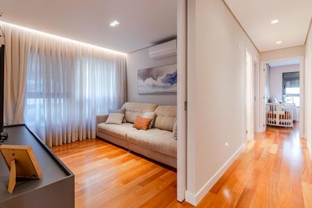 Apartamento à venda com 200m², 4 quartos e 3 vagasCorredor