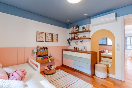 Apartamento à venda com 200m², 4 quartos e 3 vagasQuarto 1