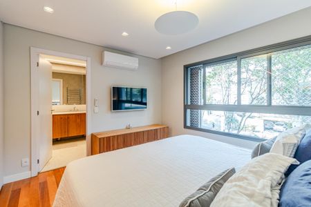 Apartamento à venda com 200m², 4 quartos e 3 vagasSuíte 2