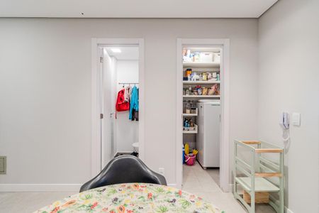 Apartamento à venda com 200m², 4 quartos e 3 vagasCopa