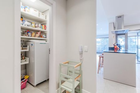 Apartamento à venda com 200m², 4 quartos e 3 vagasCopa