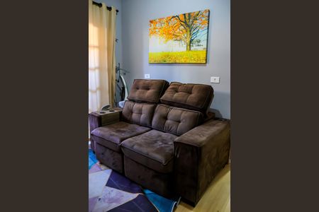 Casa de condomínio para alugar com 75m², 2 quartos e 2 vagasSala