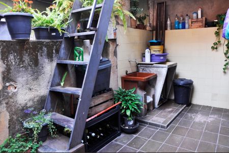 Casa à venda com 155m², 3 quartos e 2 vagas Casa à venda com 155m², 3 quartos e 2 vagasÁrea de Serviço