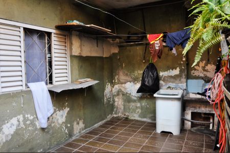 Casa à venda com 155m², 3 quartos e 2 vagas Casa à venda com 155m², 3 quartos e 2 vagasÁrea de Serviço 2