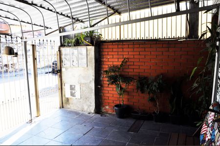 Casa à venda com 155m², 3 quartos e 2 vagas Casa à venda com 155m², 3 quartos e 2 vagasGaragem para 02 carros