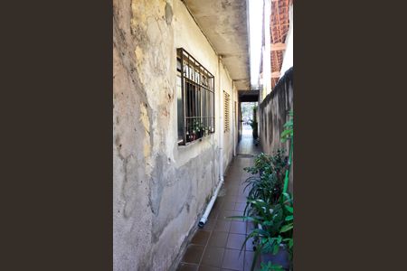 Casa à venda com 155m², 3 quartos e 2 vagas Casa à venda com 155m², 3 quartos e 2 vagasCorredor Externo