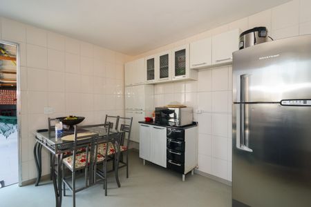 Casa à venda com 550m², 6 quartos e sem vaga Casa à venda com 550m², 6 quartos e sem vagaSala/Cozinha