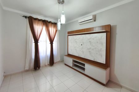 Casa de condomínio à venda com 89m², 3 quartos e 2 vagasSala