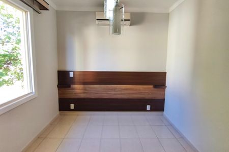 Casa de condomínio à venda com 89m², 3 quartos e 2 vagasSuíte