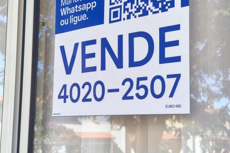 Casa de condomínio à venda com 89m², 3 quartos e 2 vagasPlaca