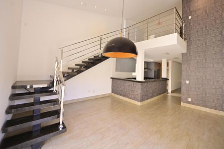 Casa de condomínio para alugar com 230m², 4 quartos e 4 vagasSala 