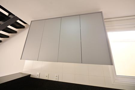 Casa de condomínio para alugar com 230m², 4 quartos e 4 vagasCozinha