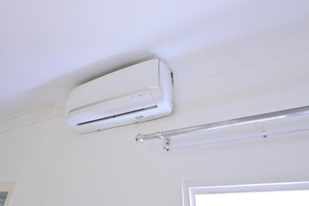 Casa de condomínio para alugar com 230m², 4 quartos e 4 vagasSuíte 3