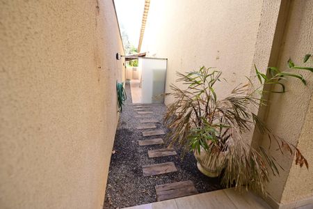 Casa de condomínio para alugar com 230m², 4 quartos e 4 vagasÁrea comum