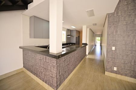 Casa de condomínio para alugar com 230m², 4 quartos e 4 vagasCozinha