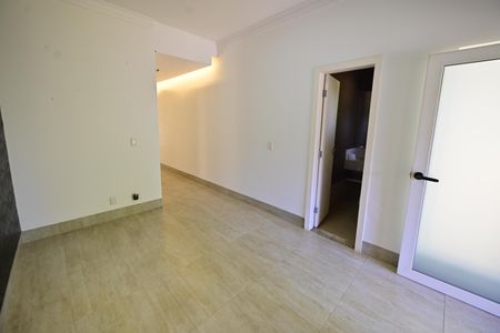 Casa de condomínio para alugar com 230m², 4 quartos e 4 vagasSala 3