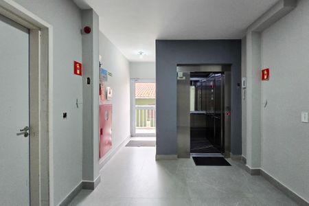 Apartamento à venda com 65m², 2 quartos e 1 vagaÁrea comum - Hall