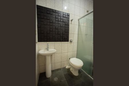 Casa à venda com 95m², 3 quartos e 2 vagas Casa à venda com 95m², 3 quartos e 2 vagasBanheiro