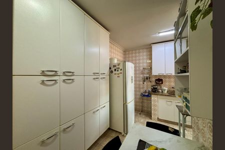 Apartamento à venda com 132m², 3 quartos e 1 vagaCozinha 