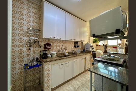 Apartamento à venda com 132m², 3 quartos e 1 vagaCozinha