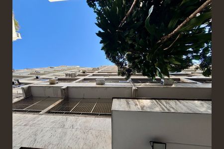 Apartamento à venda com 132m², 3 quartos e 1 vagaFachada