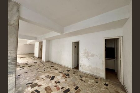 Apartamento à venda com 132m², 3 quartos e 1 vagaÁrea comum