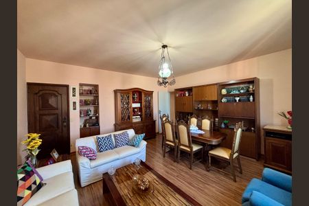 Apartamento à venda com 132m², 3 quartos e 1 vagaSala