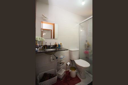 Casa de condomínio à venda com 150m², 3 quartos e 2 vagasBanheiro Social