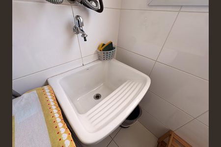 Apartamento para alugar com 55m², 2 quartos e 2 vagasCozinha e Área de Serviço