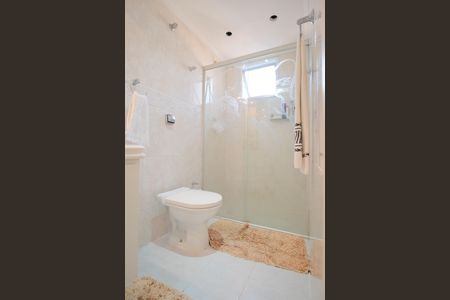 Apartamento à venda com 67m², 2 quartos e 1 vagaBanheiro 1