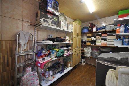 Casa à venda com 204m², 3 quartos e 2 vagasÁrea de serviço