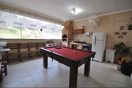 Casa à venda com 204m², 3 quartos e 2 vagasChurrasqueira