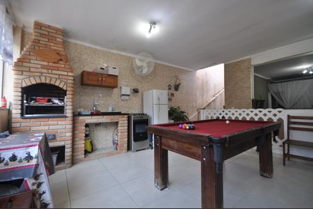 Casa à venda com 204m², 3 quartos e 2 vagasChurrasqueira