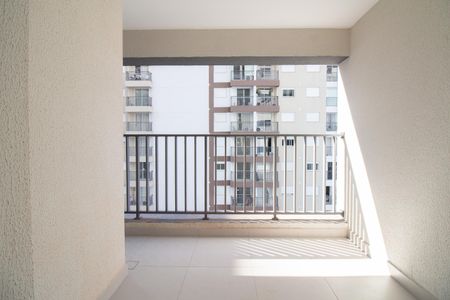 Apartamento à venda com 45m², 1 quarto e 1 vaga Apartamento à venda com 45m², 1 quarto e 1 vagaVaranda