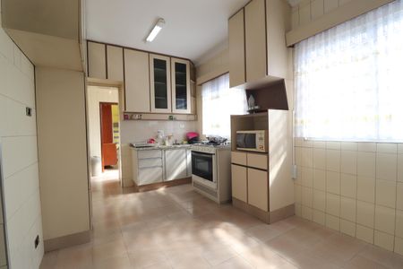 Apartamento à venda com 113m², 2 quartos e sem vagaCozinha