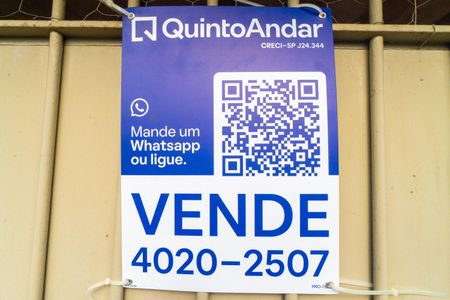 Casa à venda com 144m², 2 quartos e 3 vagas Casa à venda com 144m², 2 quartos e 3 vagasIINO--78